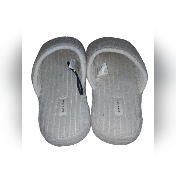 Zara Bedroom Slippers Size 37 - Picture 4 of 9